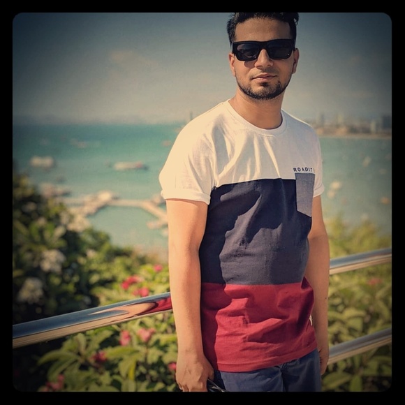 Meet your Posher, Shoeb - Picture 1 of 1